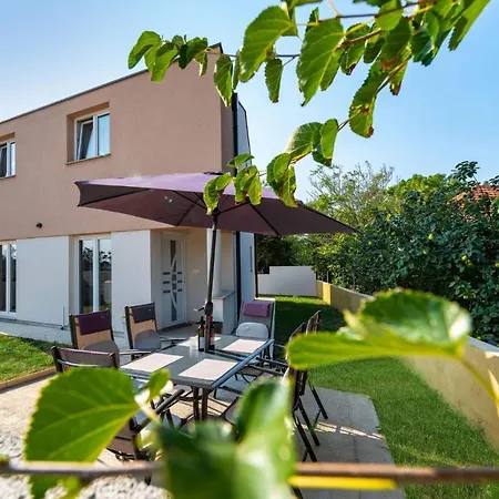 Kuca Za Odmor Natali Villa Nin Exterior photo